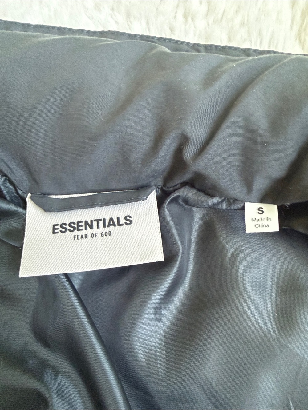 Essentials - Fear Of God Puffer Jacket - Picture 7 of 10